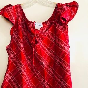 Cute short sleeves cotton top!